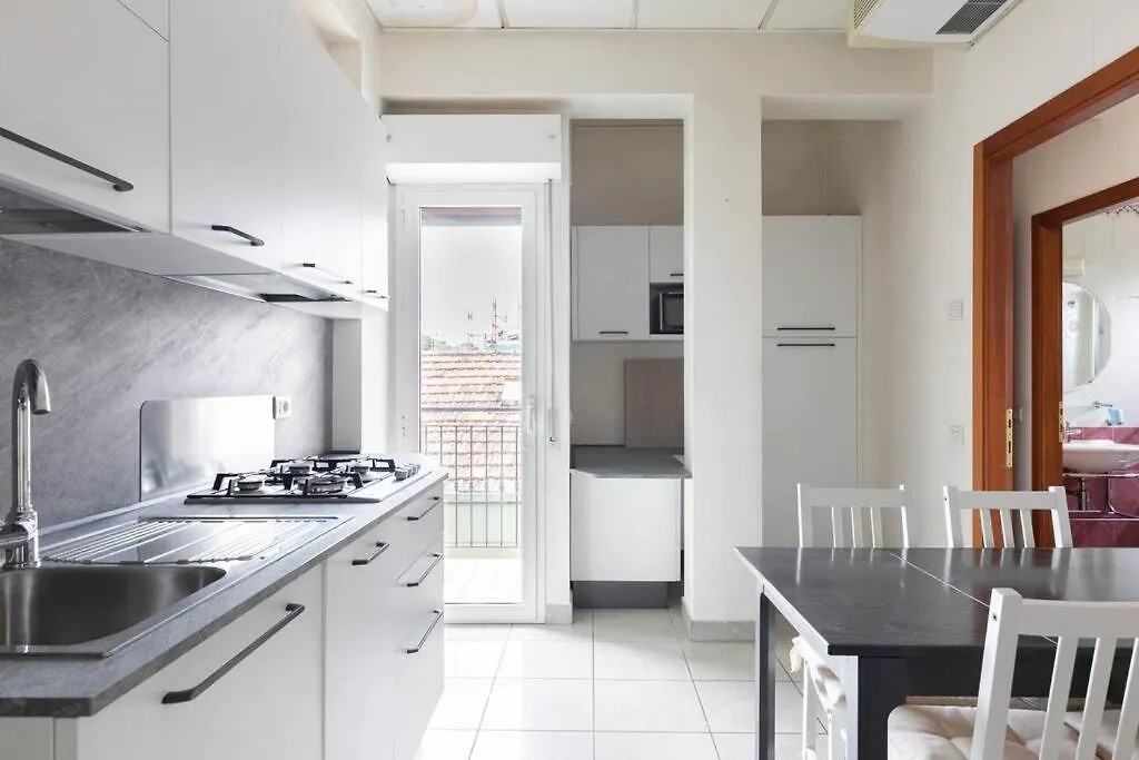 Bilocale Relax Mare-Traversa Via Dante 50Mt Dal Mare Apartment Riccione